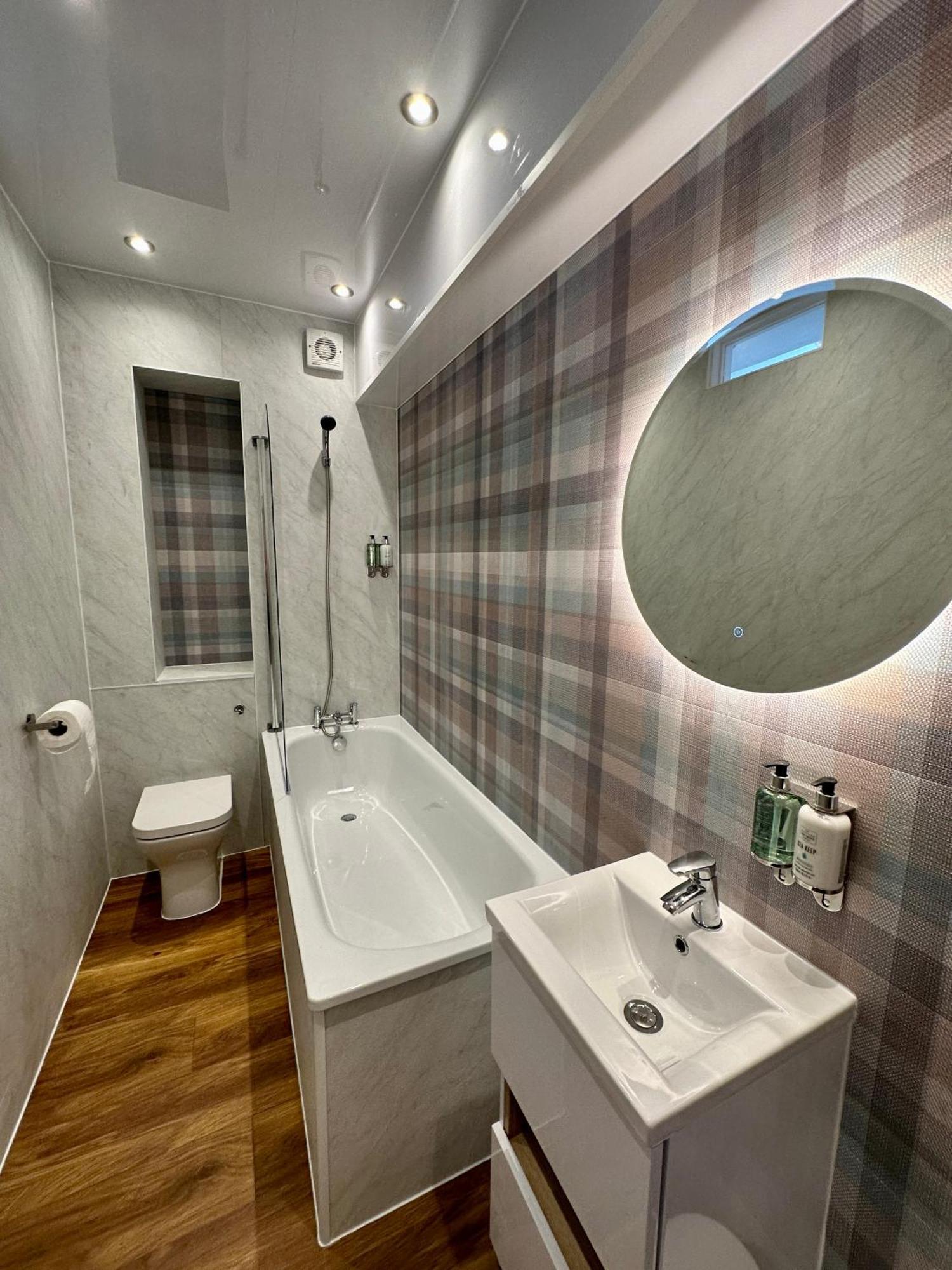 4 Sheraton Apartments 포트 윌리엄 외부 사진